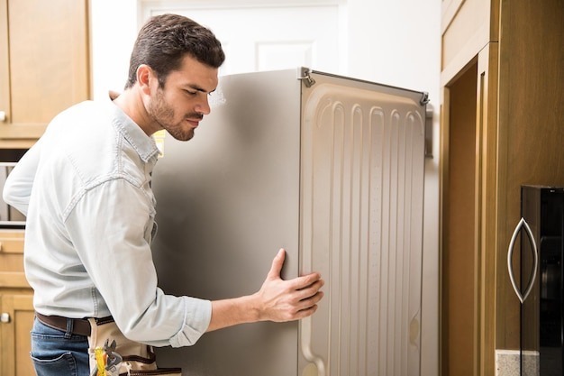 Fridge Repair Service in Orlando